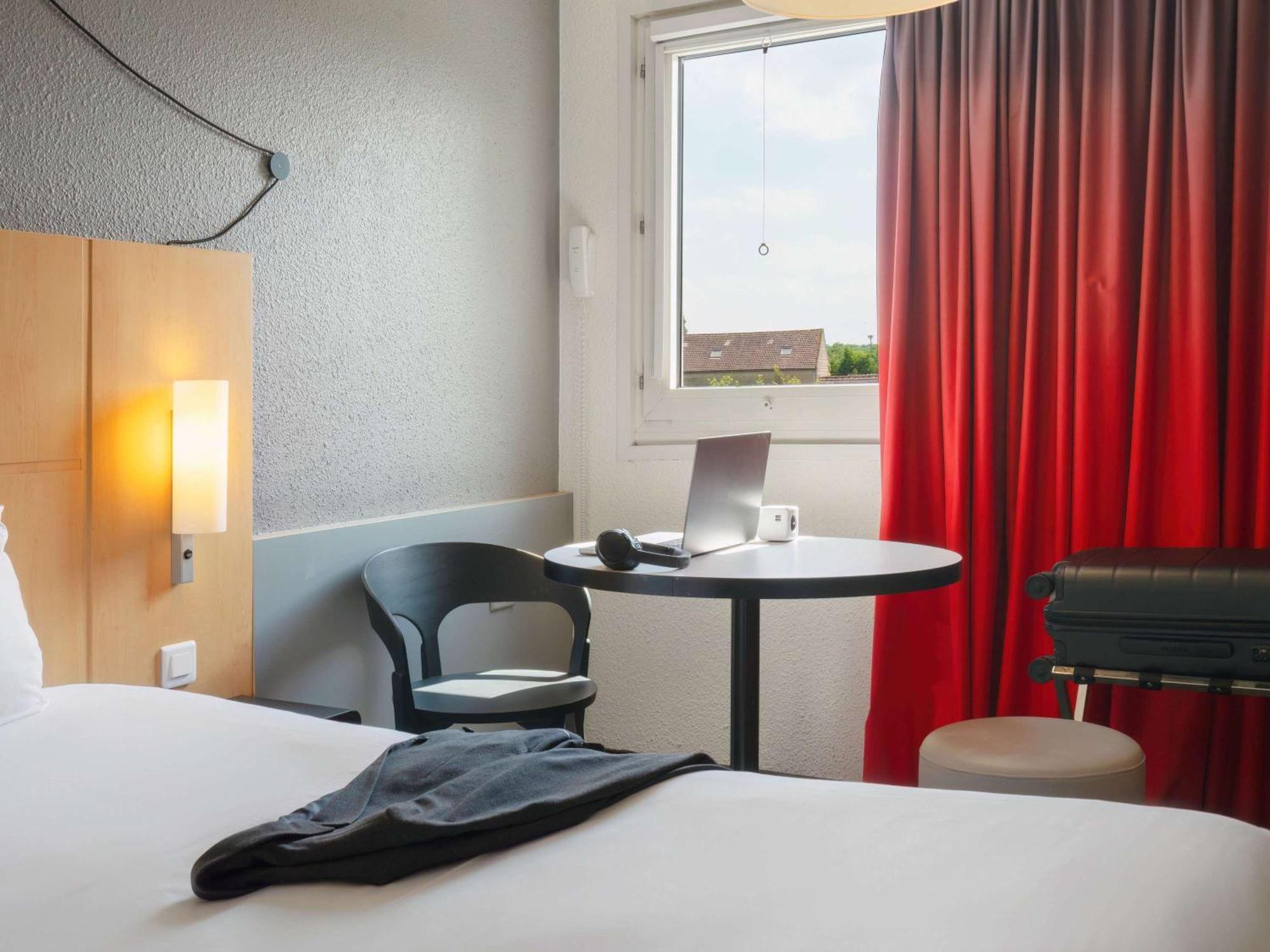 Ibis Cergy Pontoise Le Port Ξενοδοχείο Εξωτερικό φωτογραφία